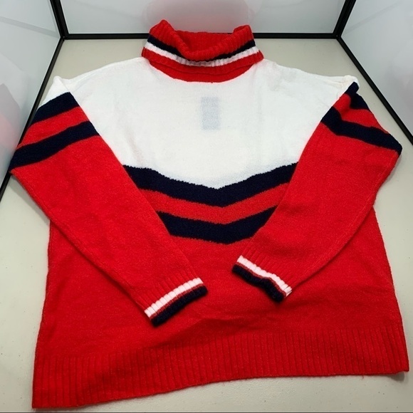 Crown & Ivy Turtleneck Sweater Women Size Large Red White - Picture 3 of 8